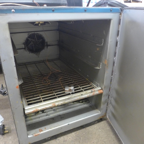 5177 - A Model HT2LT powder coating oven