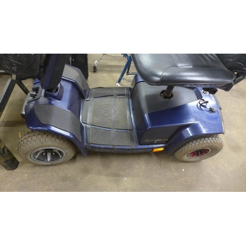 5181 - A Celebrity XL 8 four wheel mobility scooter - with key and charger