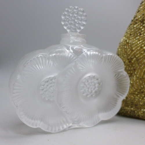 2031 - A vintage beaded purse and a Lalique glass scent bottle