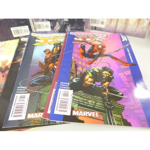 2091 - A collection of fifteen Marvel Knights comics to include Daredevil, three other Marvel Daredevil and... 