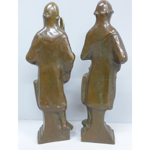 2095 - A pair of bronze figures/bookends, Anglo-Saxon soldiers, 27.5cm