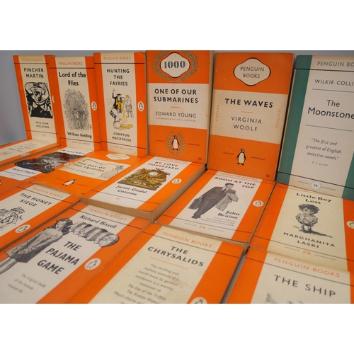 2105 - A collection of Penguin fiction books, orange, and Pengiun Crime, green, 37 in total