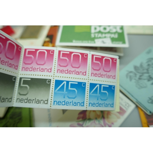 2120 - Stamps; GB and world stamp booklets