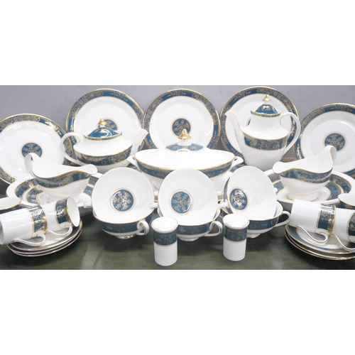 2169 - A large Royal Doulton fine bone china dinner and tea service, in the Carlyle pattern. Comprising of ... 