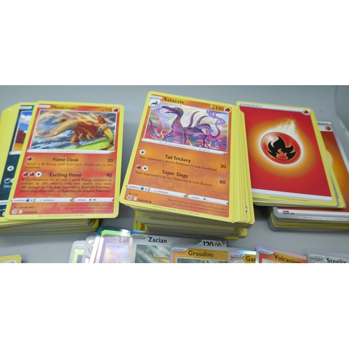 2178 - 600+ Pokémon cards including a quantity of Holographic