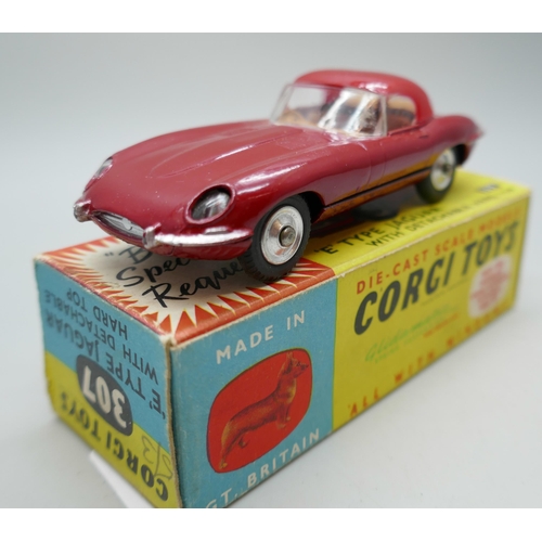 2197 - A Corgi Toys No.307 'E' Type Jaguar with detachable hard top, boxed, 1960s