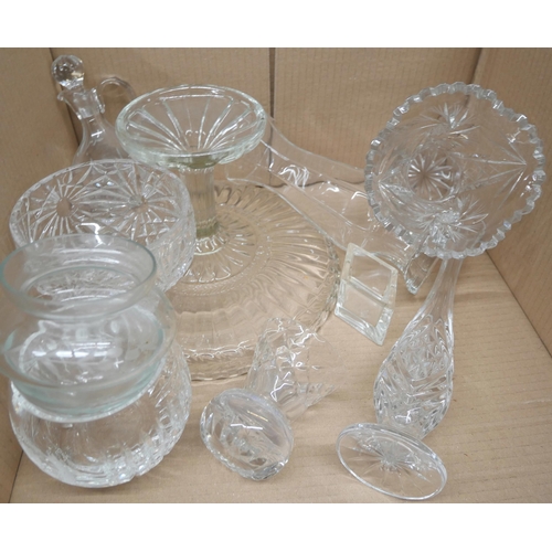 2255 - Two boxes of mixed crystal and glass to include bowls, vases, cafetiere and more **PLEASE NOTE THIS ... 