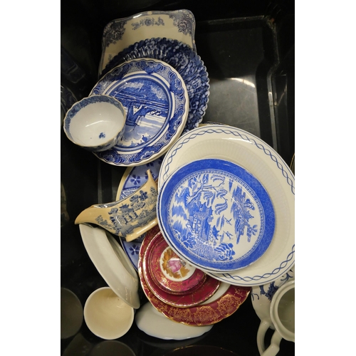 2270 - A collection of decorative china plates to include Limoges, Delftware, and more. Lots of examples in... 