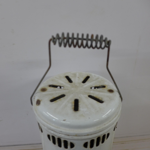 5253 - A Valor vintage paraffin heater