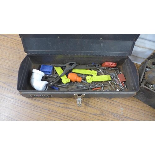 5259 - An assortment of tow bar hitches, ball bars and bolts and a Metal Homak toolbox