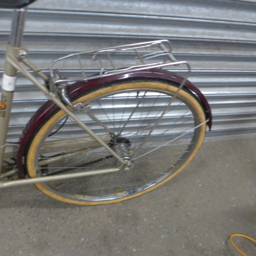 5130 - A Hercules vintage steel frame ladies hybrid bike