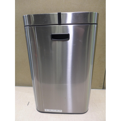 6040 - 47L Eko semi round bin    (351-335) *This lot is subject to VAT