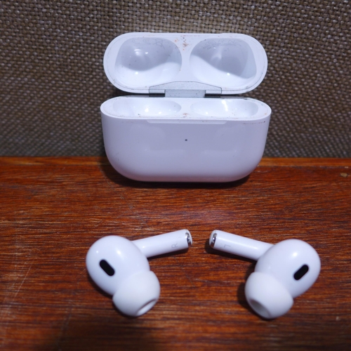 6076 - Apple AirPods Pro with magsafe charging case (2nd generation) model no: mqd83zm/a, Original RRP £179... 