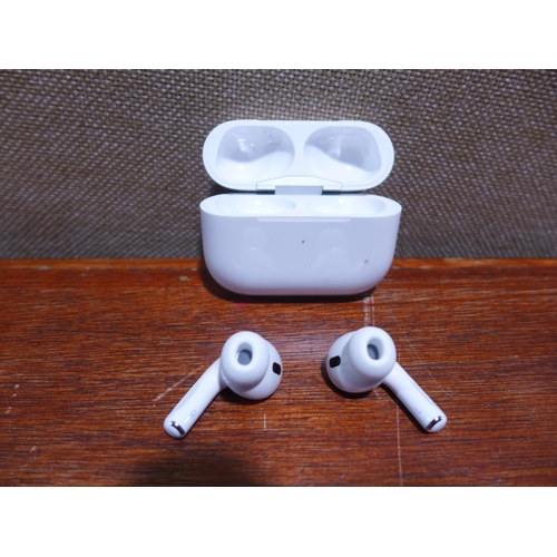 6080 - Apple AirPods Pro with magsafe charging case (2nd generation) model no: mqd83zm/a, Original RRP £179... 