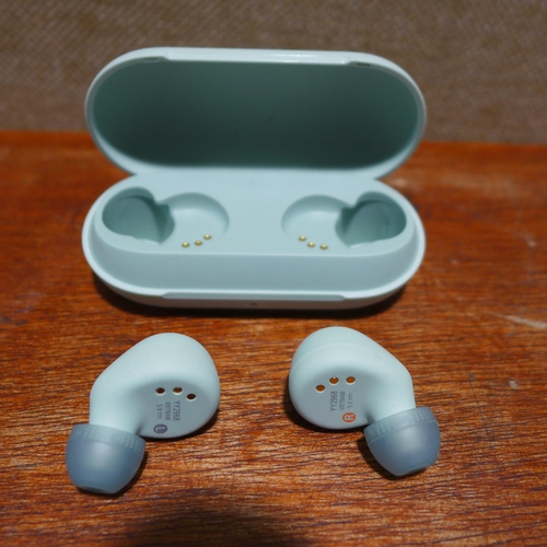 6114 - Sony earphones with charging case, model no: wf-c700n  (352-71) *This lot is subject to VAT