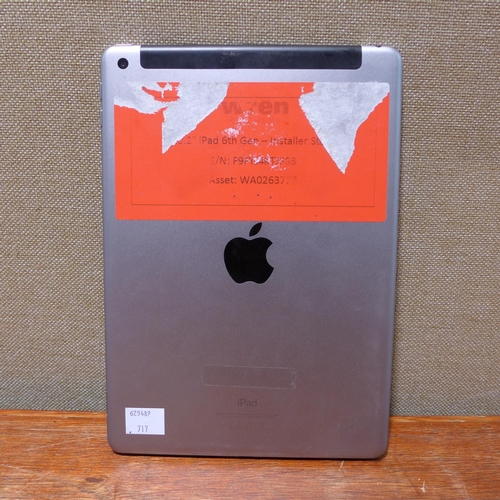 6147 - Apple iPad Space Grey 32GB (6th generation) model no: mr6y2b/a (480-717) *This lot is subject to VAT