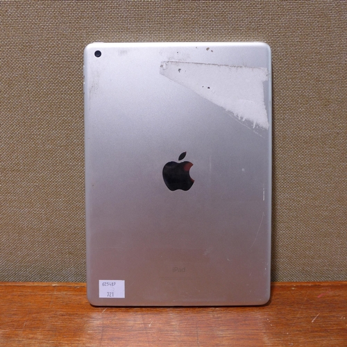 6151 - Apple iPad White 32GB (6th generation) model no: mr7g2b/a (480-721) *This lot is subject to VAT