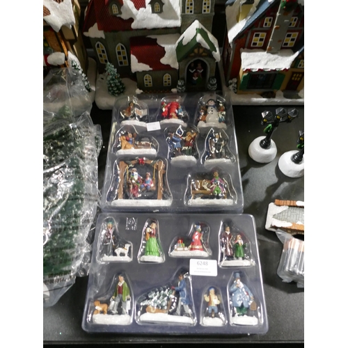 6248 - Christmas village (incomplete) Original RRP £119.99 + VAT (351-704) *This lot is subject to VAT