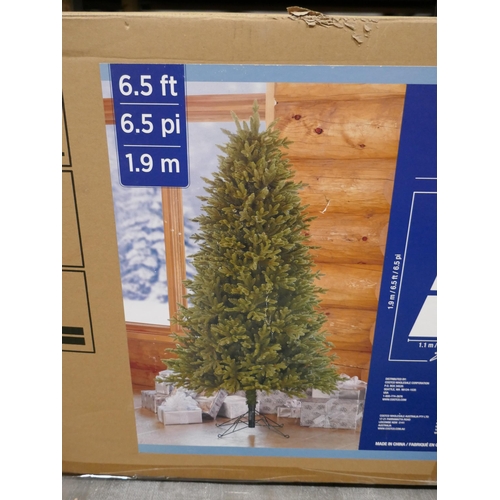 6286 - Aspen 6.5Ft unlit christmas tree, Original RRP £187.49 + VAT (351-214) *This lot is subject to VAT