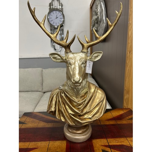 3002 - A gilt effect deer bust