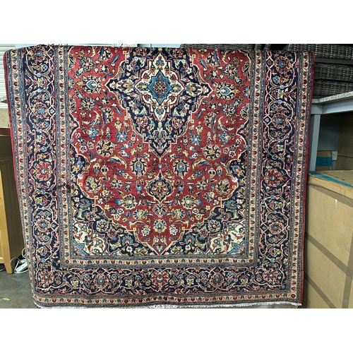 3019 - Fine hand woven Persian Kashan carpet 310cm/200cm