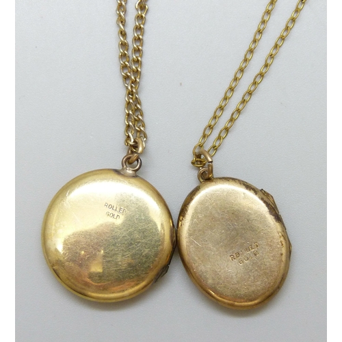 7004 - A yellow metal mounted necklace, together with two rolled gold lockets, a plated stone set pendant, ... 