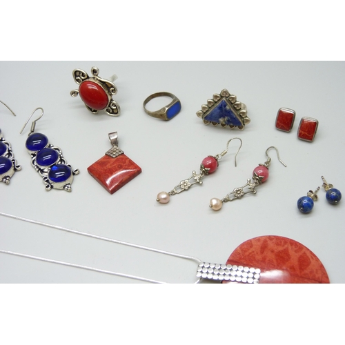 7067 - A collection of silver and white metal jewellery including pendants, earrings and rings, 127g total ... 