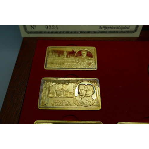 7243 - A set of Pobjoy Mint silver ingots, The Centenary of Sir Winston Churchill, 22ct gold on silver, 197... 