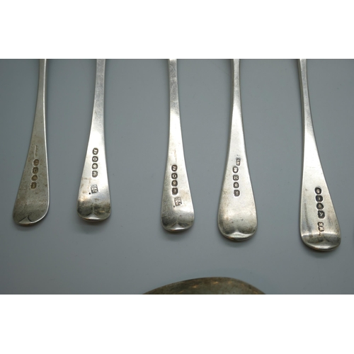 7247 - A silver dessert spoon, London 1828, 63g, other silver spoons and three forks, one spoon by Hester B... 