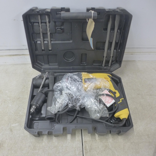 5003 - A cased Clarke Contractor CON720RHD professional 5 function SDS+ rotary hammer drill* This lot is su... 