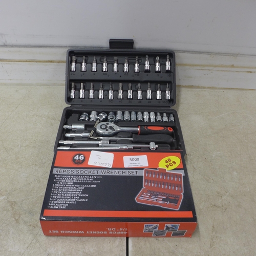 5009 - A cased 46 piece socket wrench set, unused