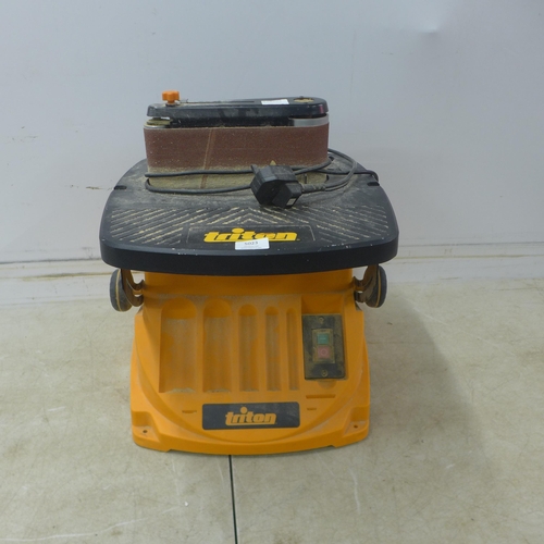 5023 - A Triton TSPST450, 450W oscillating spindle and belt sander, 240V