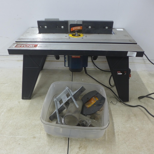 5034 - A Ryobi ART-01 230v router table with router fitted