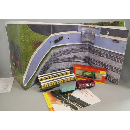 2159 - A boxed Hornby Freight Hauler electric train set to include 0-4-OT Locomotive Queen Mary and four as... 