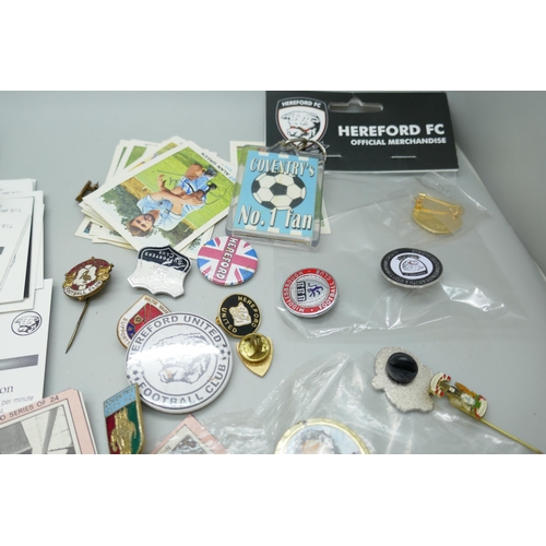 2193 - A collection of football cards and stickers, some autographed, together with enamelled badges