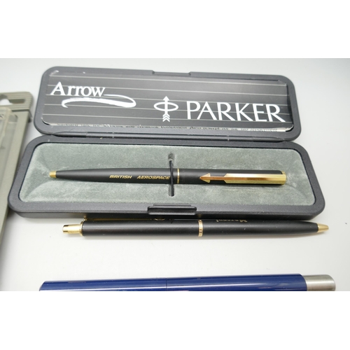 2194 - A collection of pens, Papermate and Parker, four boxed