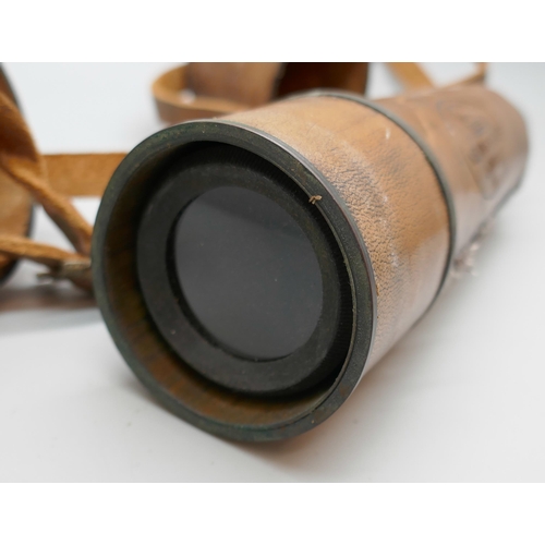 2227 - A four draw telescope by Kelvin & Hughes, London dated 1917