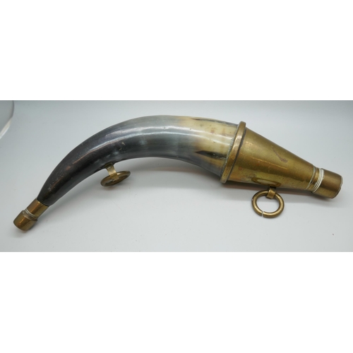 2227A - An 18th century Naval powder flask, brass and horn construction, stamped marks 'PP Gun Deck 1790'