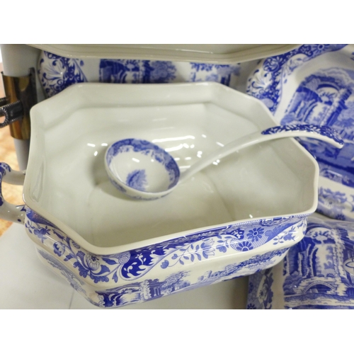 2335 - A Copeland Spode Italian blue and white soup tureen and ladle, and four covered vegetable dishes **P... 