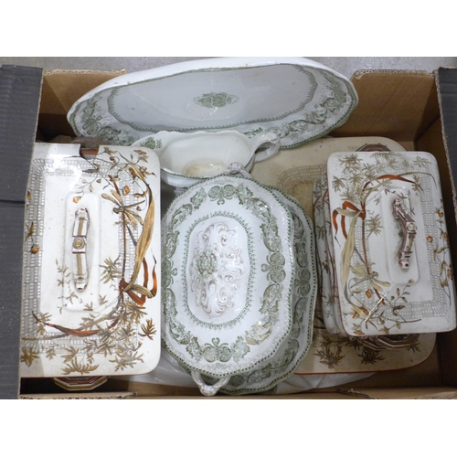 2339 - Two boxes of Ridgways Dee-side dinner and tablewares, 19th century, most stained and/or a/f **PLEASE... 