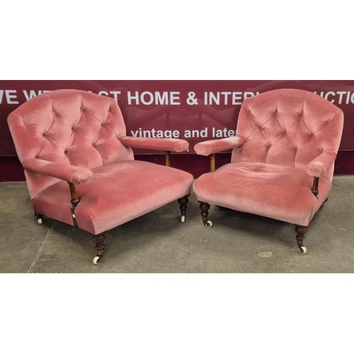 80 - A pair of Victorian Howard & Sons style mahogany and fabric upholstered country house chairs