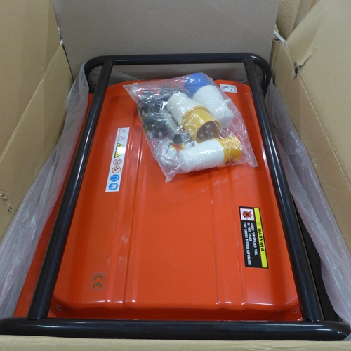 5167 - A boxed sample SPG3800 gasoline generator *This lot is subject to VAT