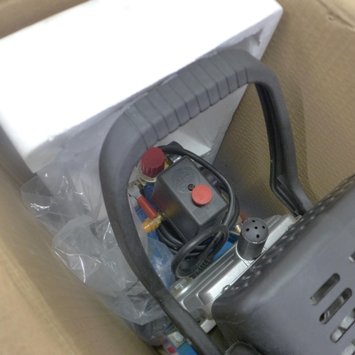 5174 - A boxed sample Workzone 2.5hp 24 litre air compressor * This lot is subject to VAT