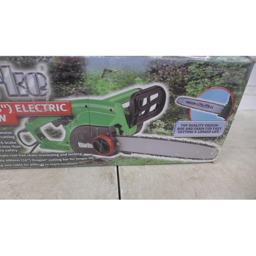 5192 - A boxed sample Clarke CECS405B electric chainsaw* This lot is subject to VAT