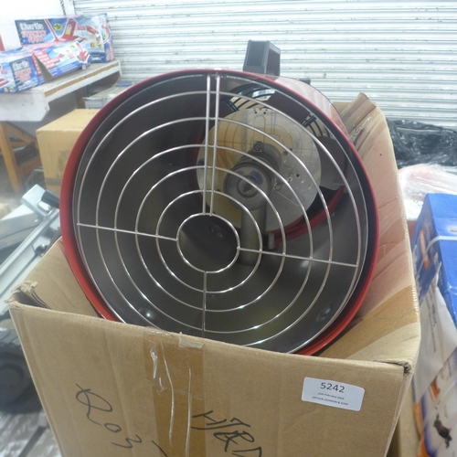 5242 - A boxed sample Devil1500 KID30MV 230v space heater* This lot is subject to VAT