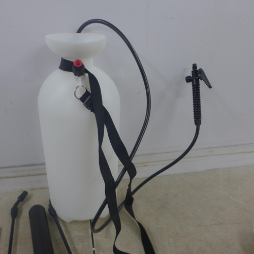 5259 - A boxed sample PHS8B 8ltr hand sprayer* This lot is subject to VAT