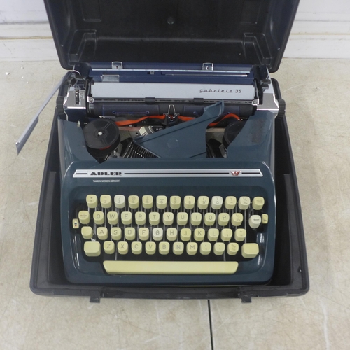 5265 - A cased Adler Gabriele 35 West German vintage typewriter