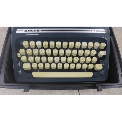 5265 - A cased Adler Gabriele 35 West German vintage typewriter
