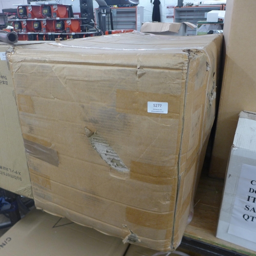 Lot 5277      