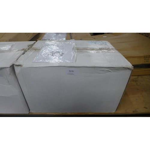 Lot 5279      